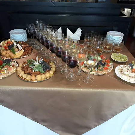Hotel Zara 3*